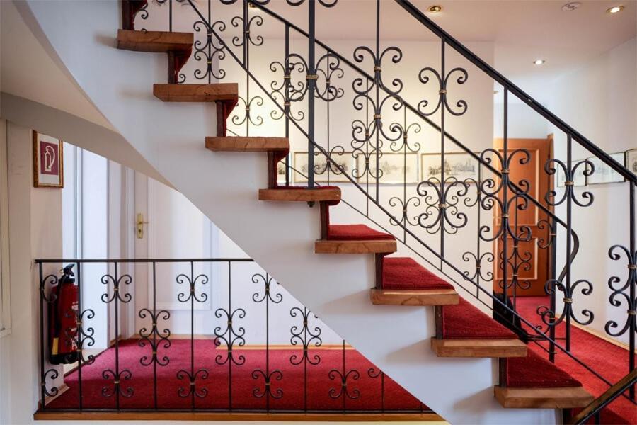 Hotel Obertor ราเวนส์บวร์ก ภายนอก รูปภาพ
