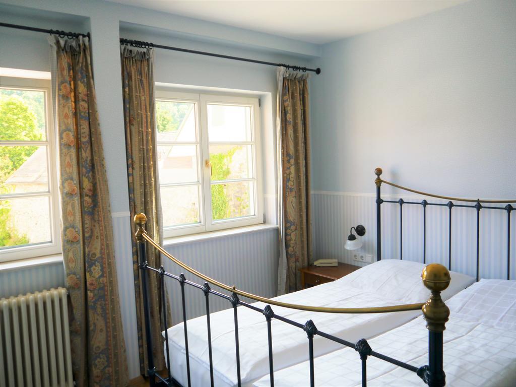 Hotel Obertor ราเวนส์บวร์ก ภายนอก รูปภาพ